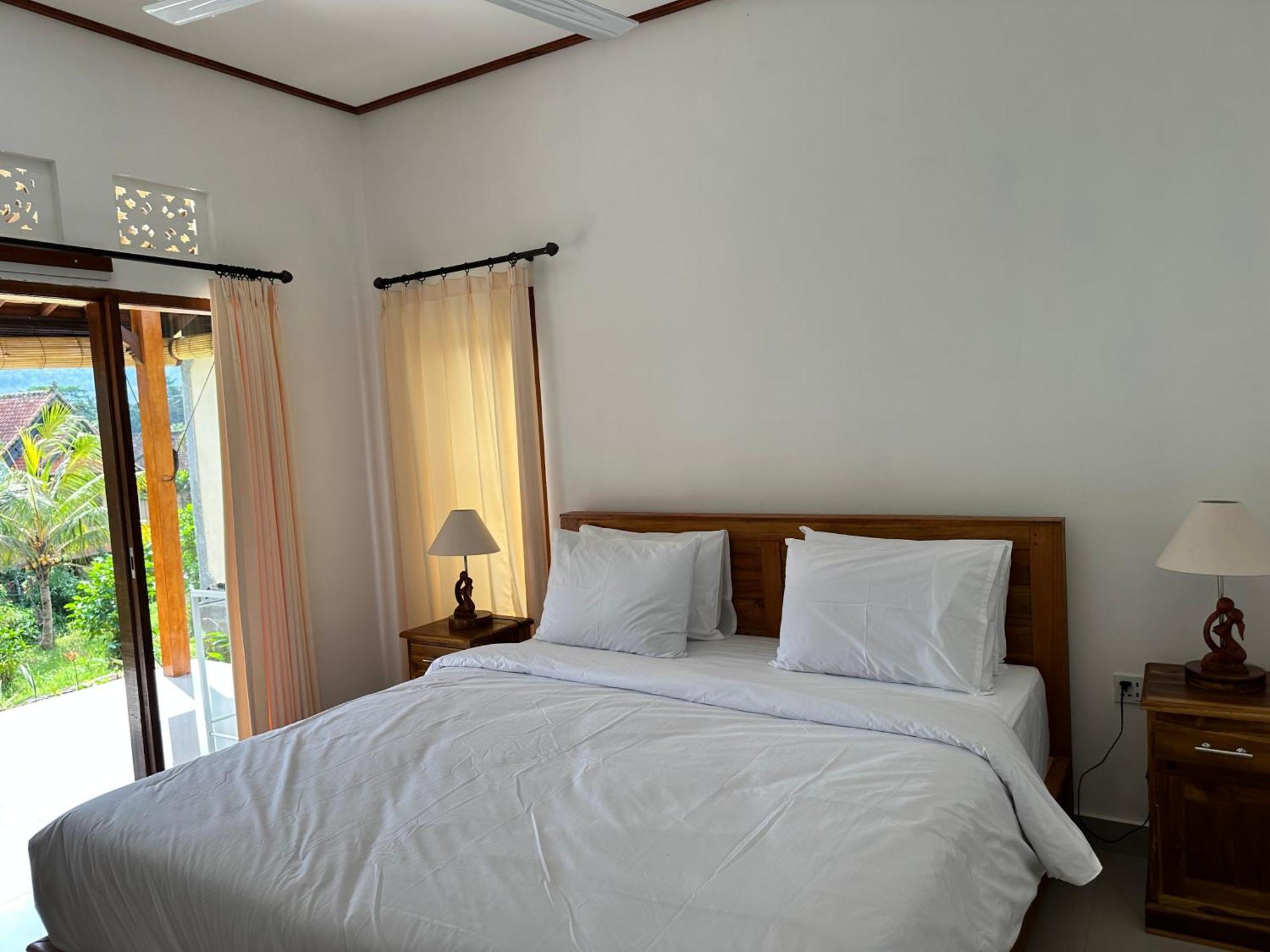 D'Janu Homestay Sidemen  Luaran gambar