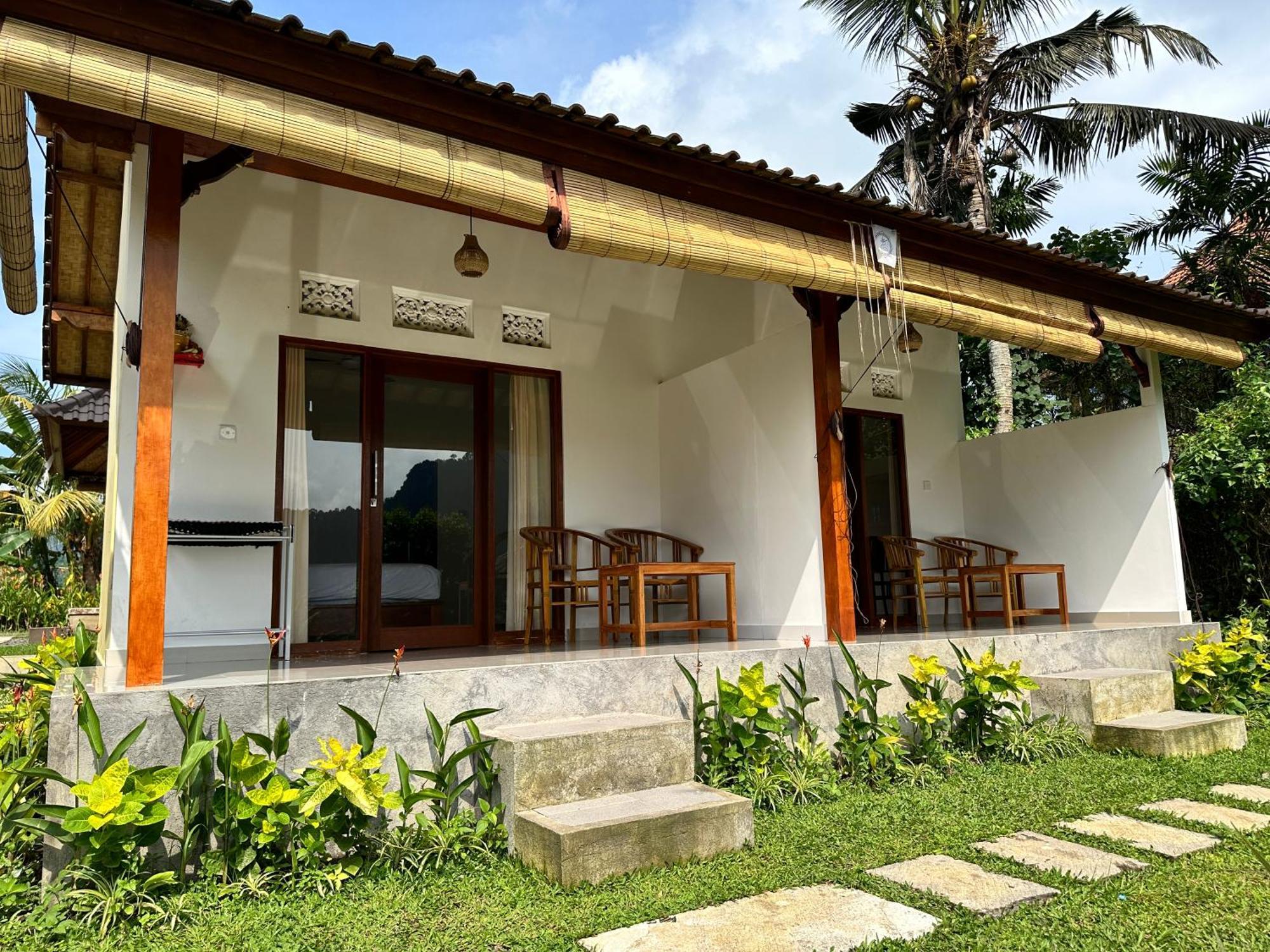 D'Janu Homestay Sidemen  Luaran gambar